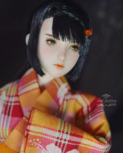 【展示のみ】手描きフィギュア フェイスアップ | Ui