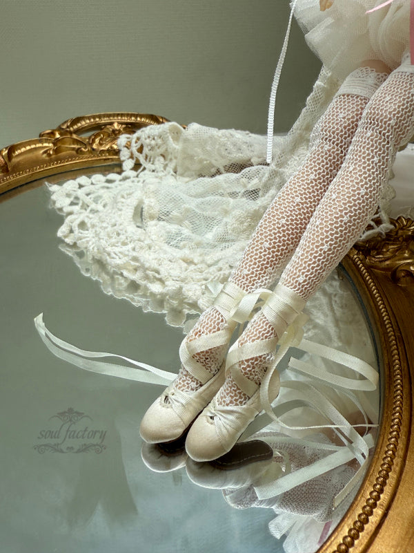 ドール用ミニチュアバレエシューズ – シルク素材の柔らかいソール|Momoko, Licca,Blythe, Obitsu22,Azone,FR対応