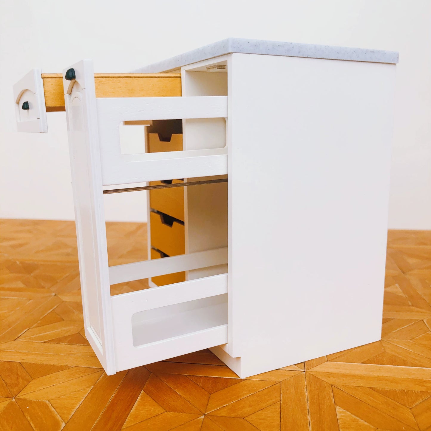 1/6 Scale Dollhouse Kitchen Furniture Set 9-Piece Modular Cabinets in White | BJD & Blythe Miniature Kitchen full set