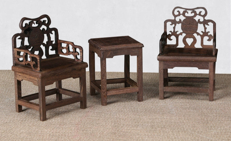 1/6 Scale Chinese Antique Taishi Chair Set 2 Chairs & 1 Side Table| Chinoiserie Style Dollhouse Furniture for BJD & Blythe | Vintage & Elegant Atmosphere