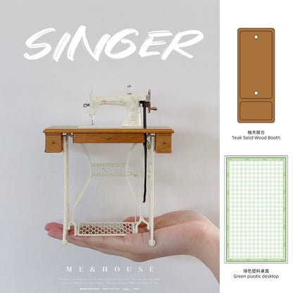 1/6スケール ヴィンテージミシン（テーブル付き） - BJD＆ブライス用ミニチュアドールハウス家具