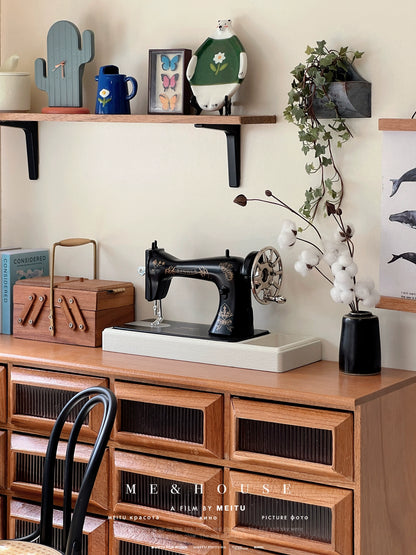 1/6スケール ヴィンテージミシン（テーブル付き） - BJD＆ブライス用ミニチュアドールハウス家具