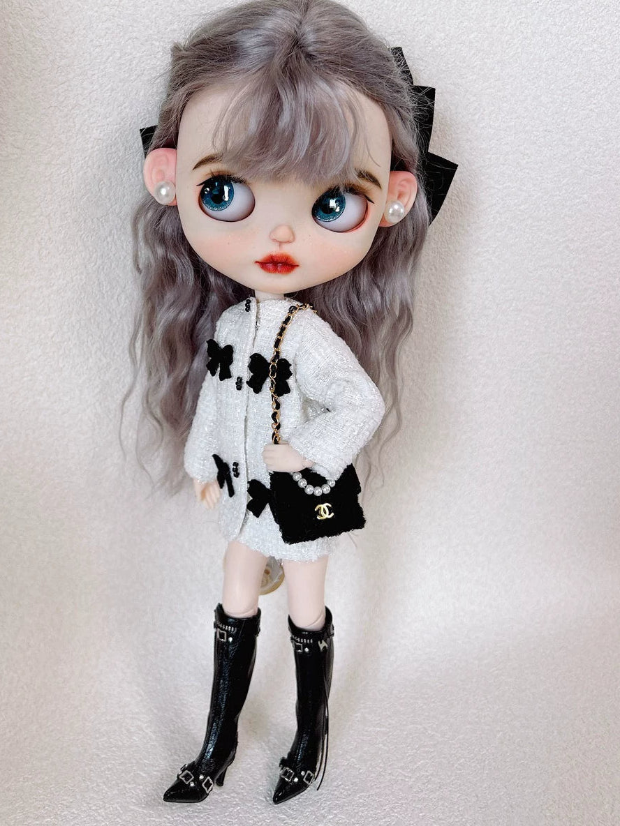 オビツ24／Azone／リカちゃん対応 布製ウール調コート ブラックリボン付き ドール服