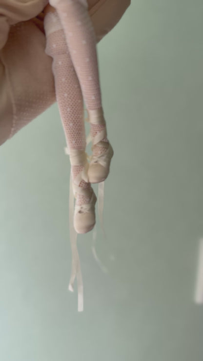 ドール用ミニチュアバレエシューズ – シルク素材の柔らかいソール｜Momoko, Licca,Blythe, Obitsu22,Azone,FR対応